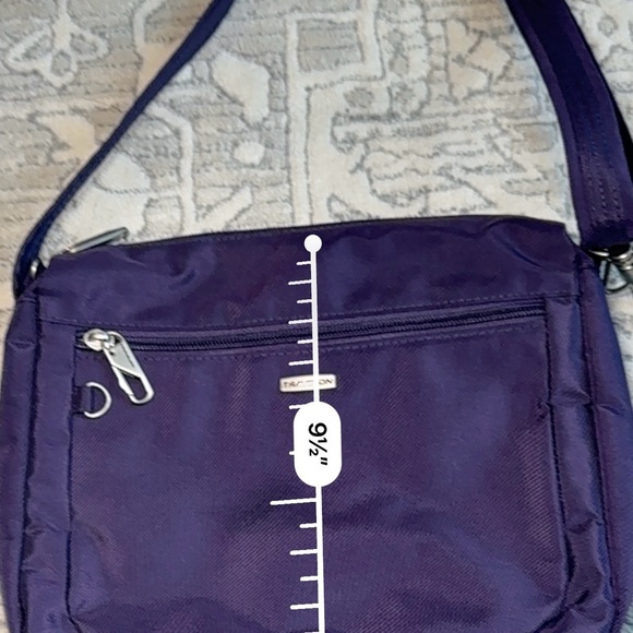 Travelon Deep Purple crossbody  Bag - Picture 5 of 13